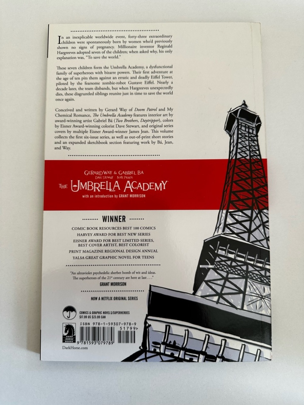 The Umbrella Academy: Apocalypse Suite Graphic Novel - White & Red Cover - Picture 2 of 2